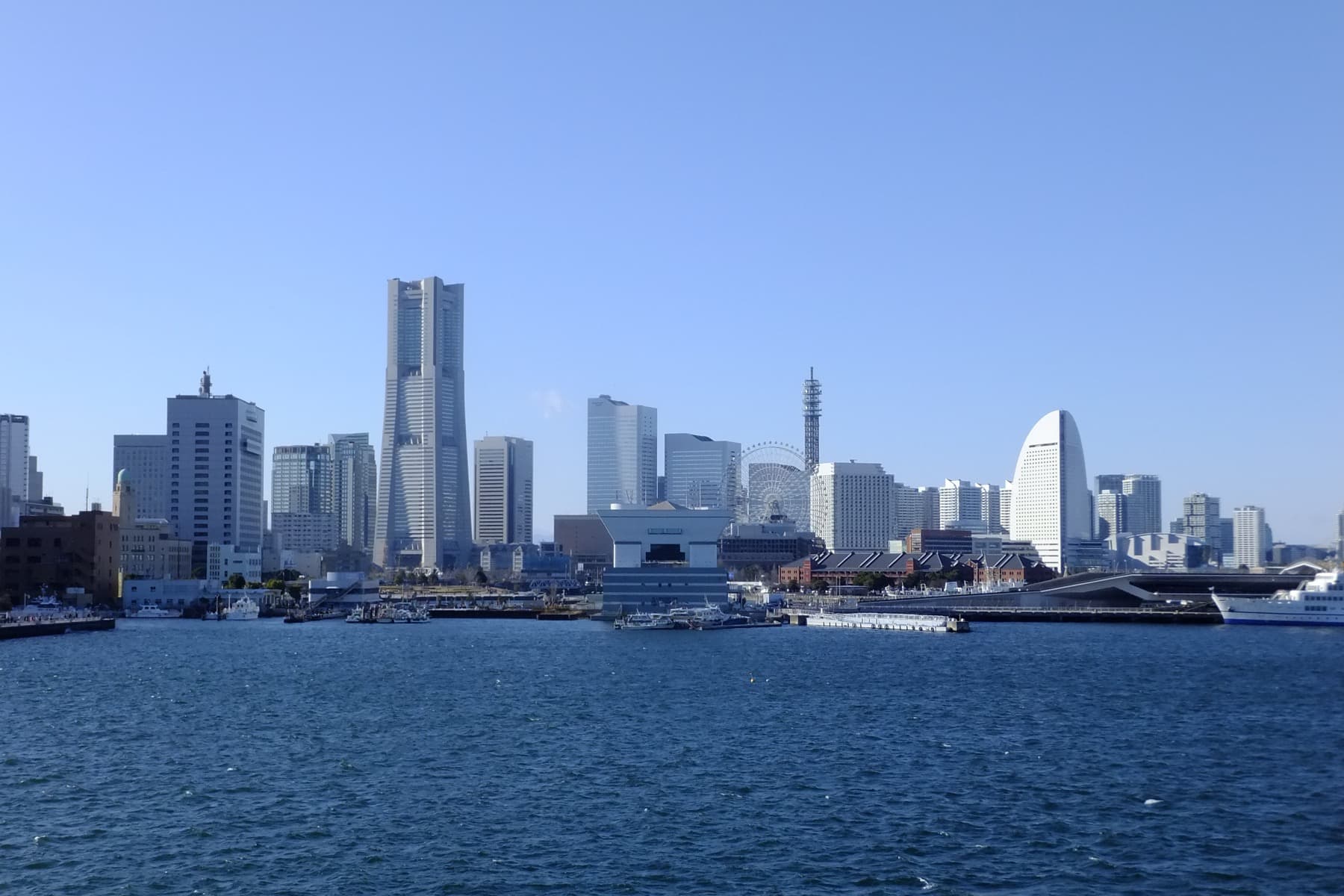 横浜